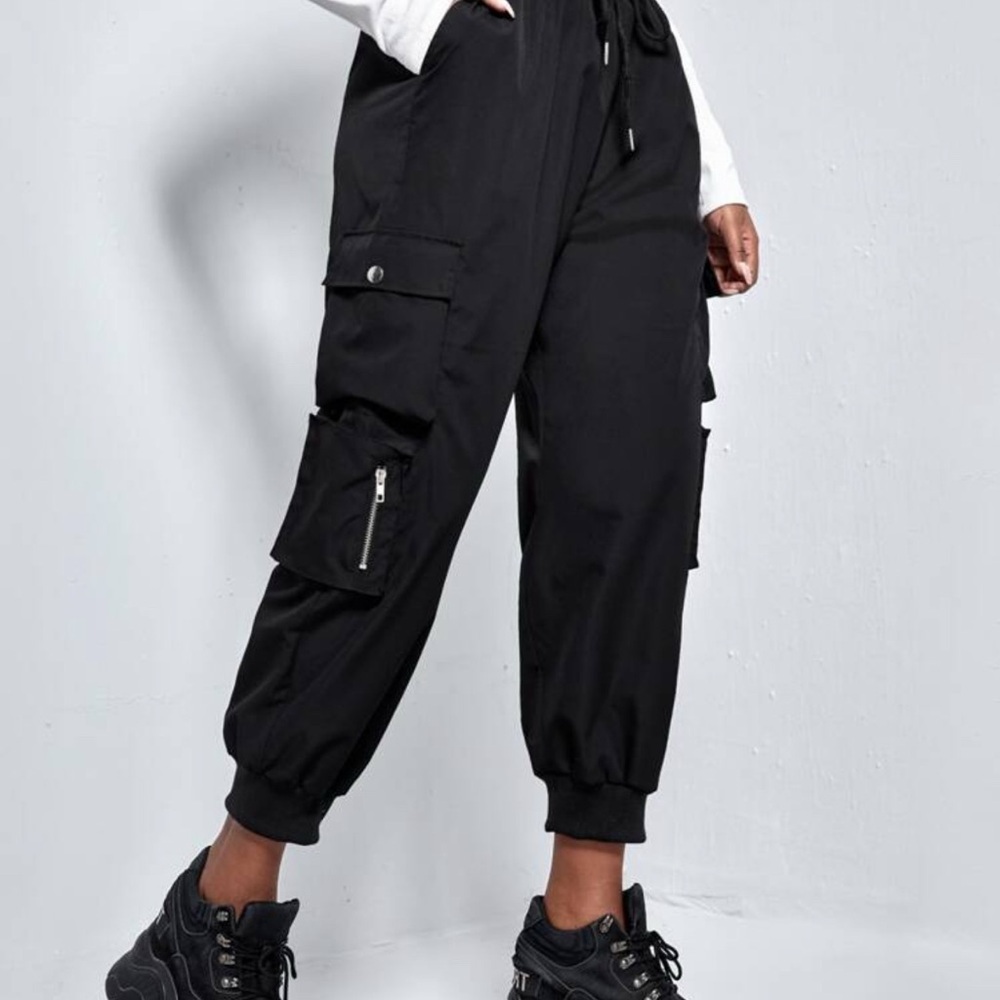 SHEIN Black Relaxed Fit Track Pants